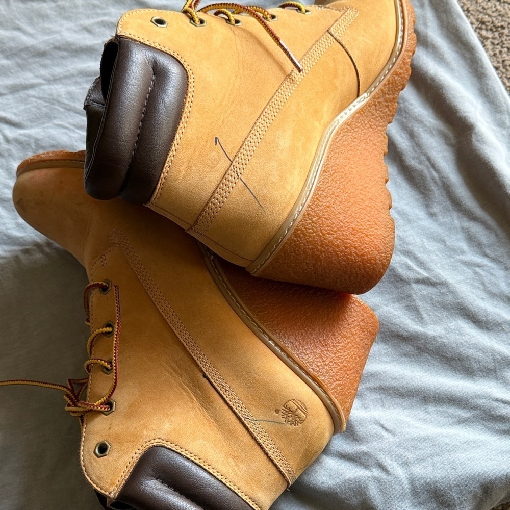 Timberland Tan Leather Platform Boots - Picture 4 of 4